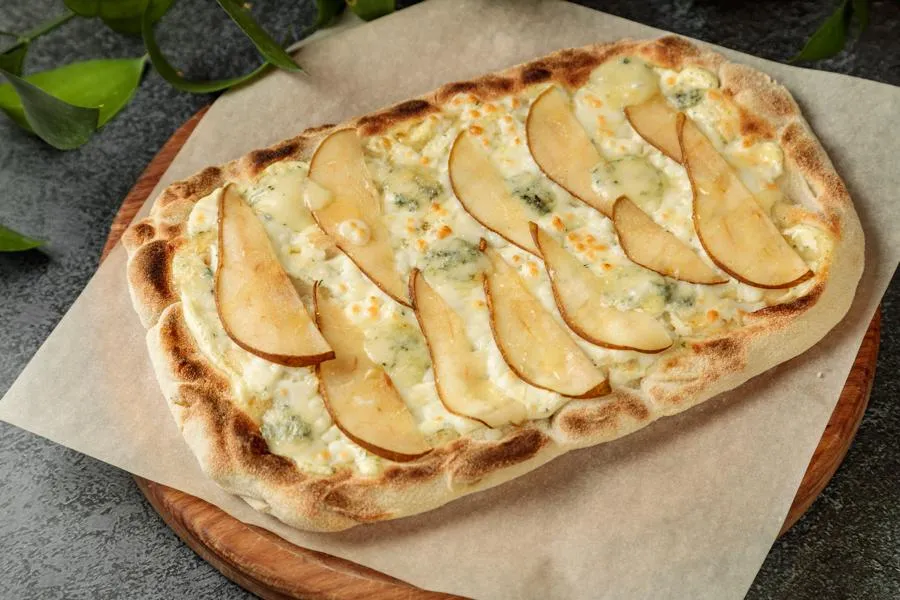 Римская с грушей